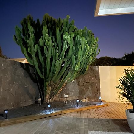 Villa Grey By Vulcano Homes Tahiche Exterior foto